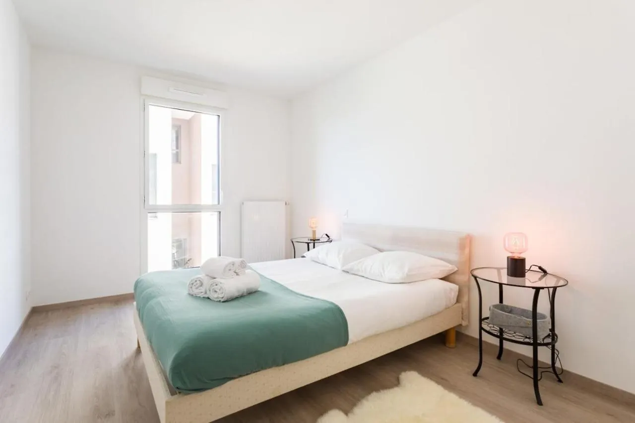 Le Rio, Appartement Avec Terrasse & Parking Rennes